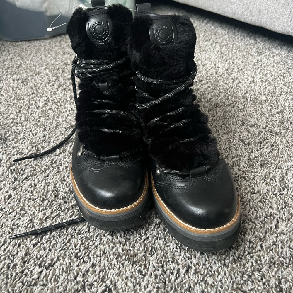 Women's Black Fur-Lined Boots